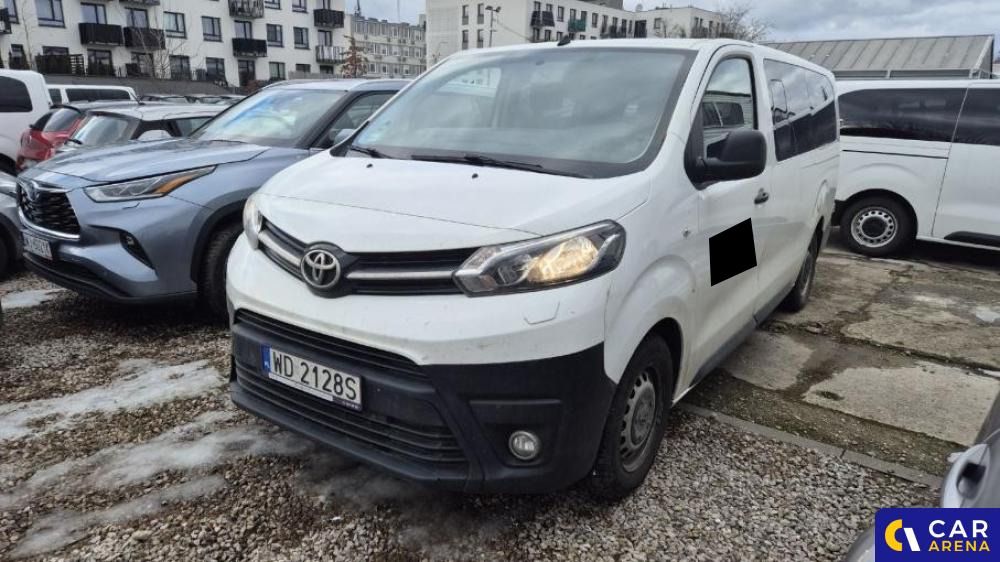 Toyota ProAce Proace Kombi 2.0 D-4D Long 2,8t Kombi - Coche familiar: foto 1 Toyota ProAce Proace Kombi 2.0 D-4D Long 2,8t Kombi - Coche familiar: foto 1
