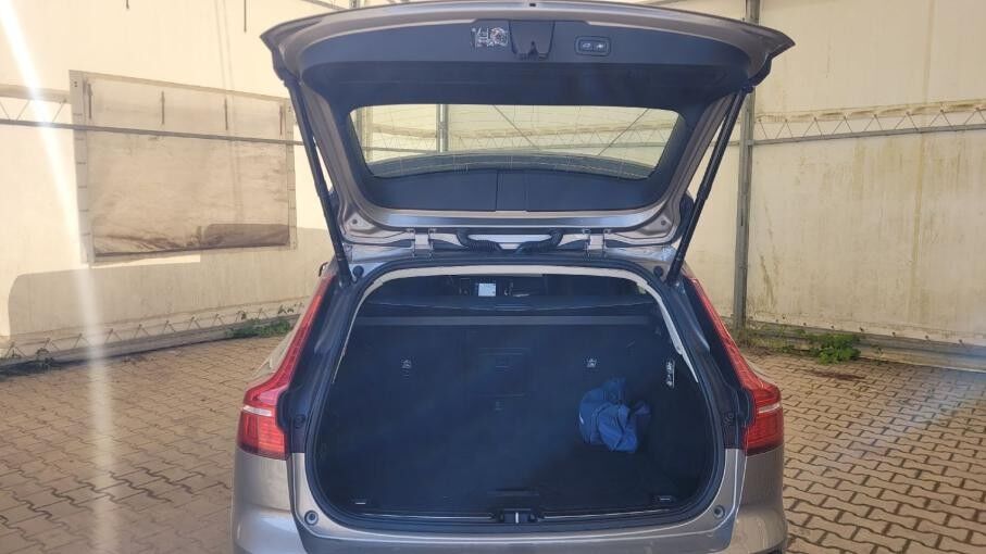 Coche familiar Volvo V60 V60 B4 D Momentum Pro aut Kombi: foto 24 Coche familiar Volvo V60 V60 B4 D Momentum Pro aut Kombi: foto 24