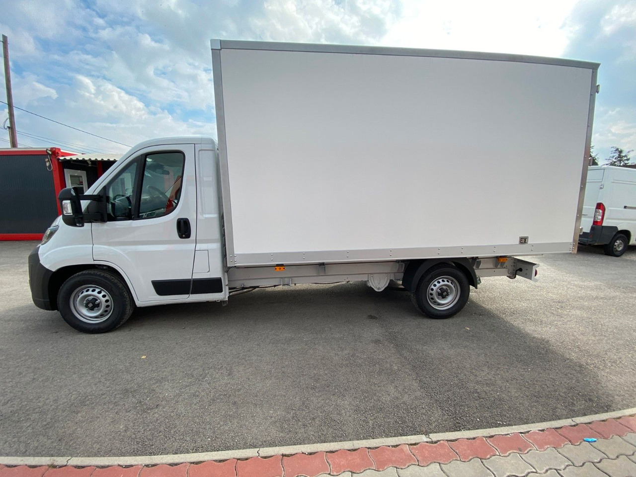 Fiat Ducato KOFFER - Furgoneta: foto 3 Fiat Ducato KOFFER - Furgoneta: foto 3