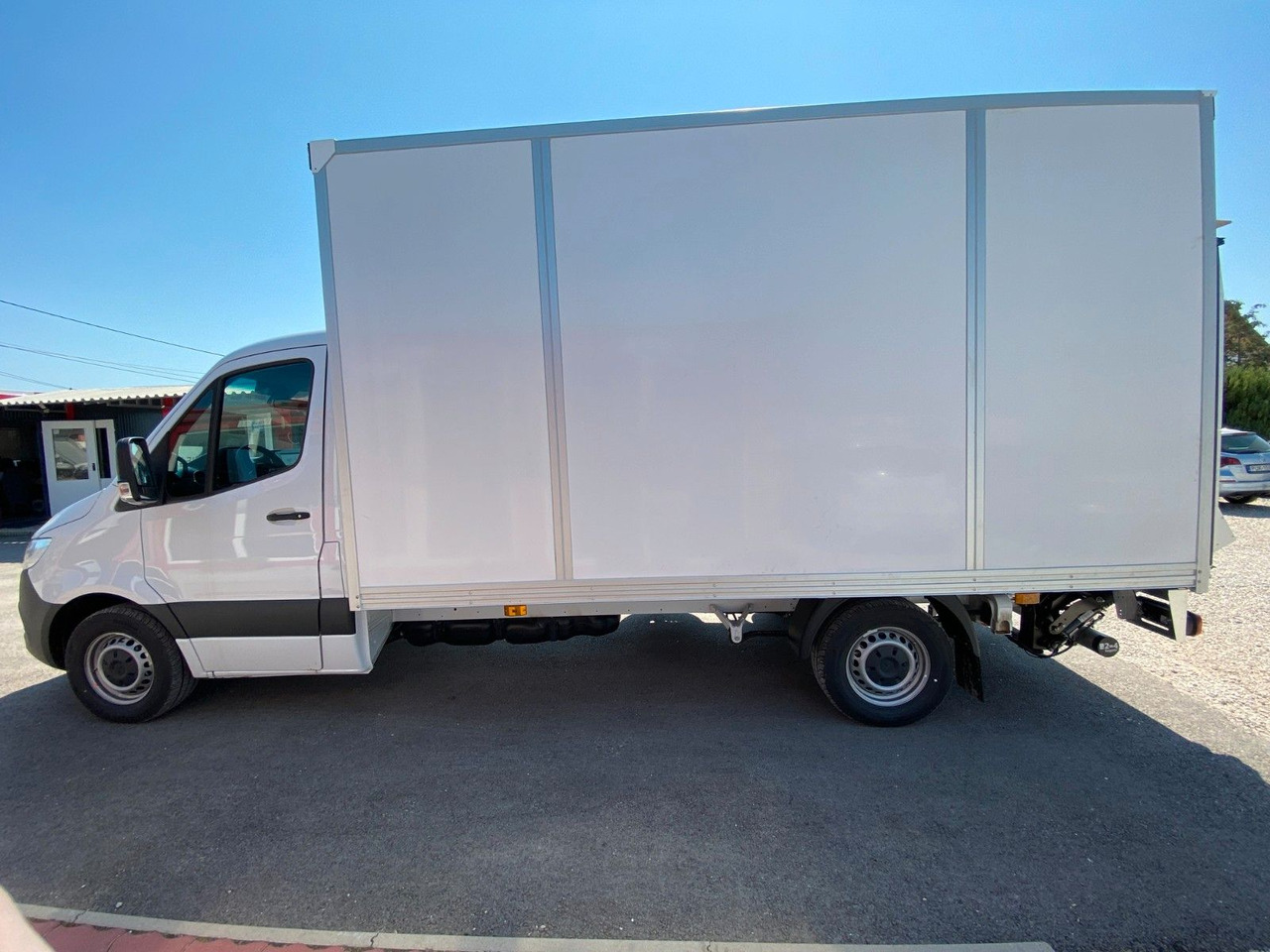 Mercedes-Benz Sprinter 317 Koffer+LBW - Furgoneta: foto 3 Mercedes-Benz Sprinter 317 Koffer+LBW - Furgoneta: foto 3