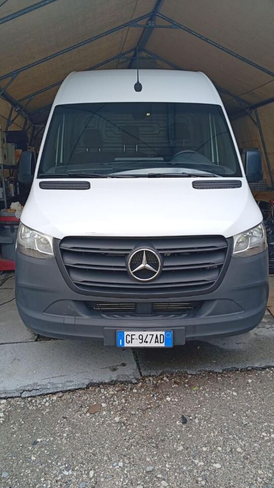 MERCEDES-BENZ 3posti TRAZIONE ANTERIORE SPRINTER - Furgón: foto 1 MERCEDES-BENZ 3posti TRAZIONE ANTERIORE SPRINTER - Furgón: foto 1