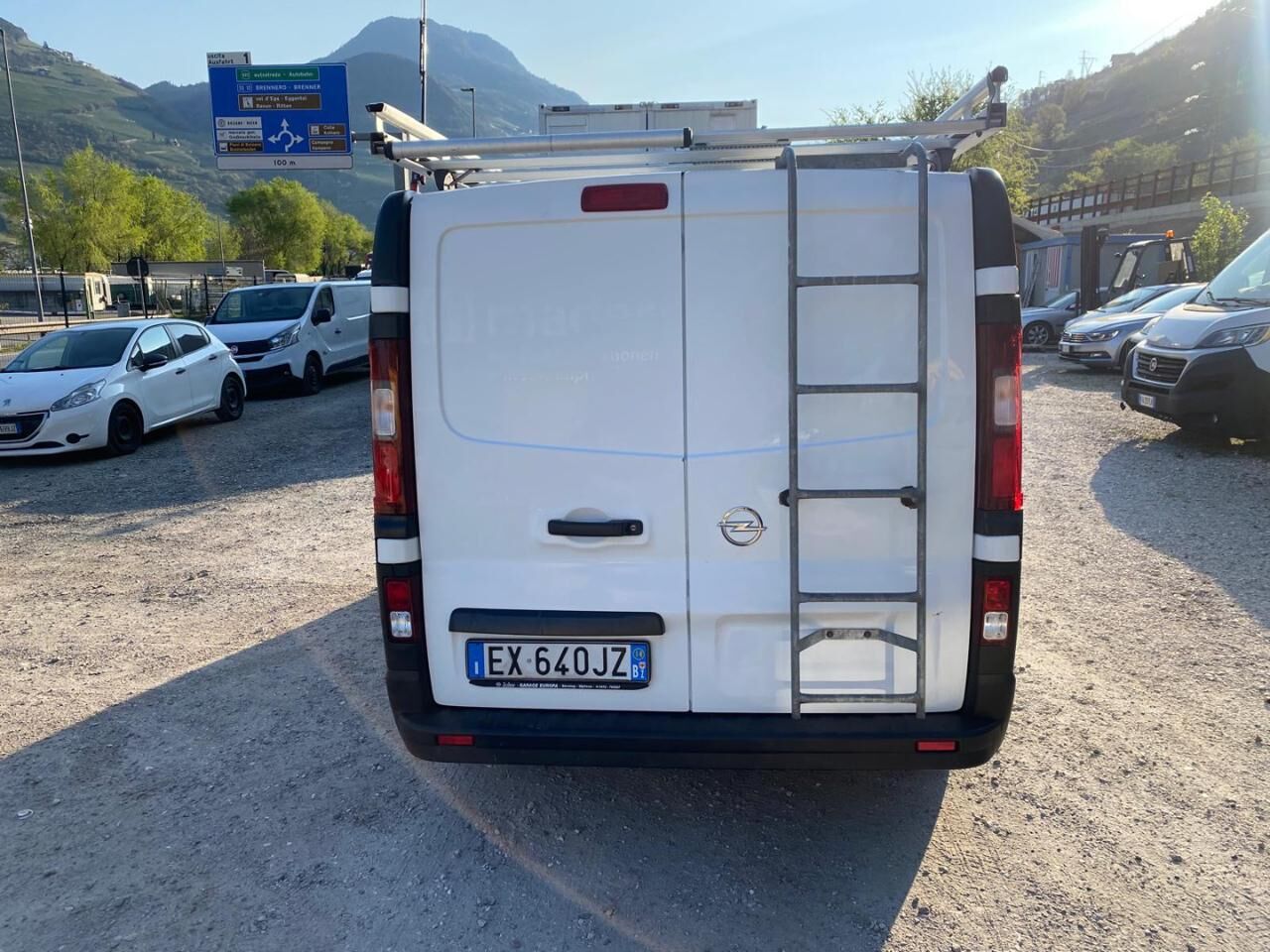 OPEL Vivaro 1.6 Furgone 3 posti - Furgón: foto 5 OPEL Vivaro 1.6 Furgone 3 posti - Furgón: foto 5