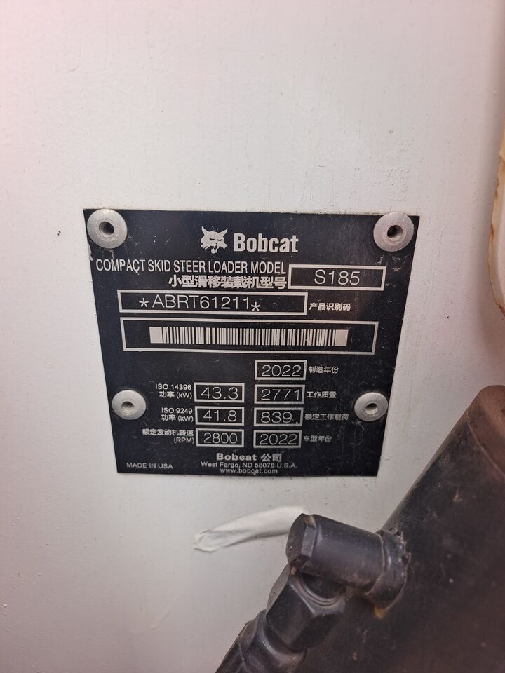 BOBCAT S16 100% NEW MACHINE 28YEAR'S CELEBRATION PROMOTE ON LINE - Minicargadora: foto 4 BOBCAT S16 100% NEW MACHINE 28YEAR'S CELEBRATION PROMOTE ON LINE - Minicargadora: foto 4
