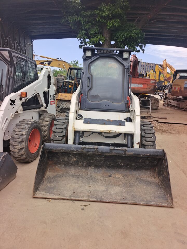 BOBCAT S185 100% NEW MACHINE 28YEAR'S CELEBRATION PROMOTE ON LINE - Minicargadora: foto 4 BOBCAT S185 100% NEW MACHINE 28YEAR'S CELEBRATION PROMOTE ON LINE - Minicargadora: foto 4