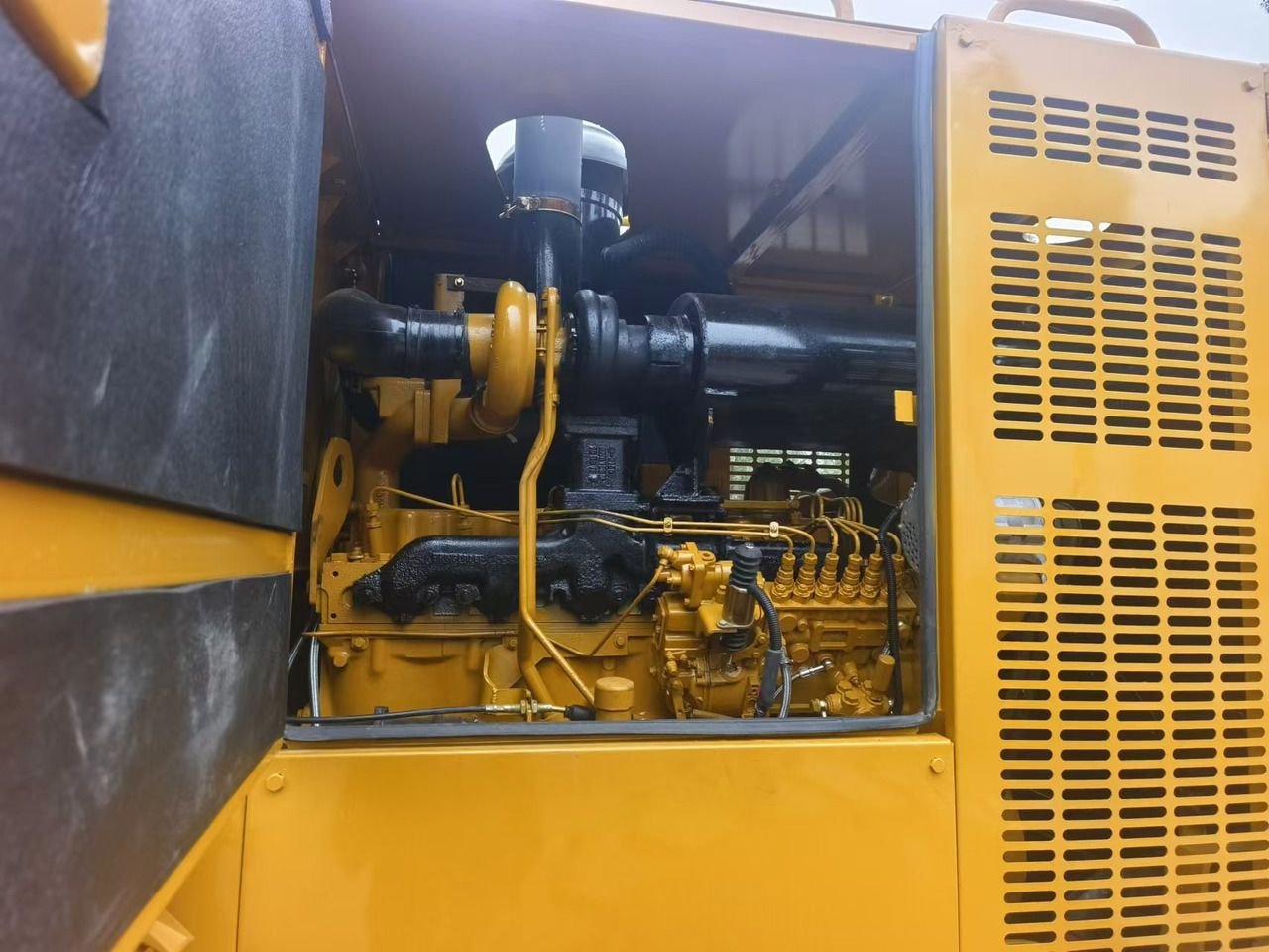 CATERPILLAR 140H 1000UNITS IN STOCK - Grader: foto 2 CATERPILLAR 140H 1000UNITS IN STOCK - Grader: foto 2