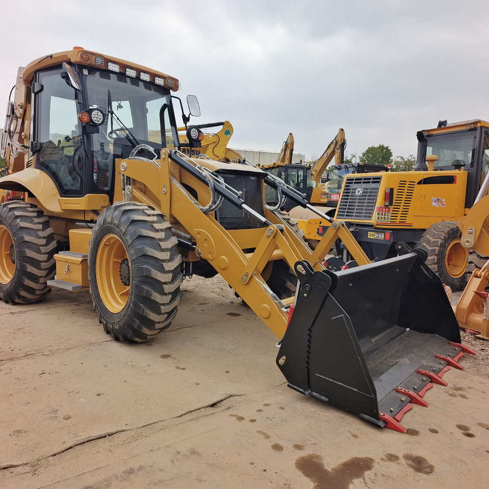 CATERPILLAR 430F 100% NEW M ACHINE - Retroexcavadora: foto 2 CATERPILLAR 430F 100% NEW M ACHINE - Retroexcavadora: foto 2