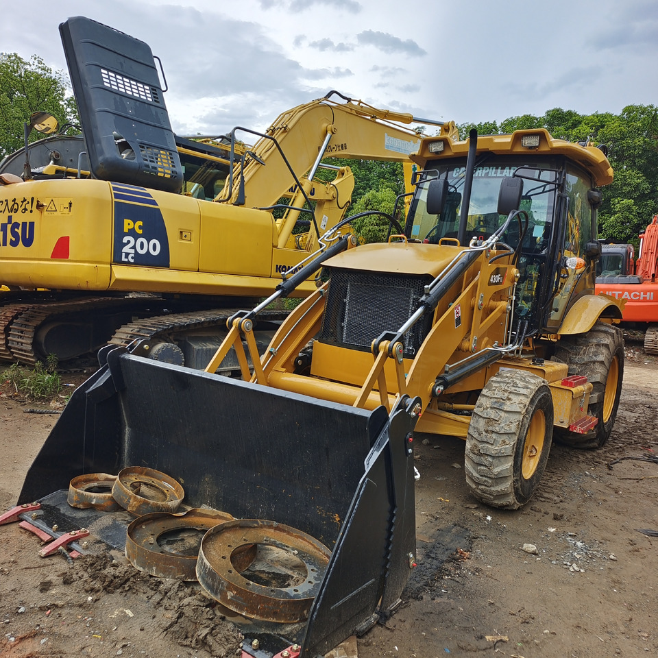 CATERPILLAR 430F 100% NEW MACHINE - Retroexcavadora: foto 1 CATERPILLAR 430F 100% NEW MACHINE - Retroexcavadora: foto 1