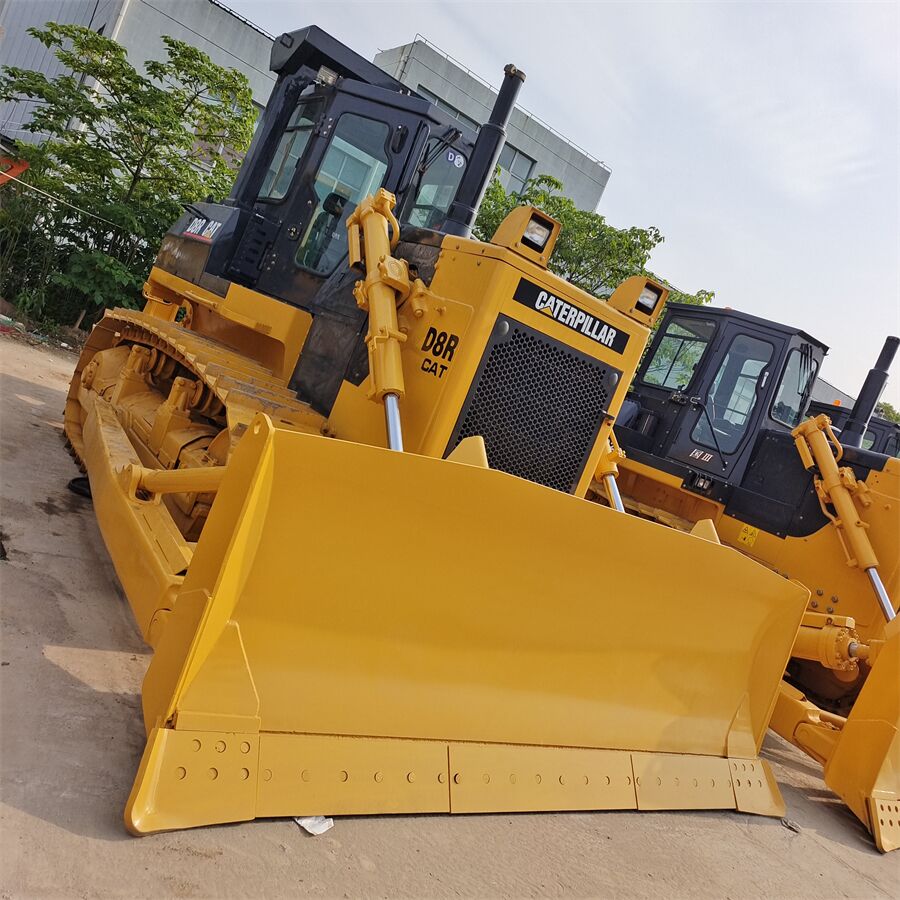 CATERPILLAR D8R 28YEARS CELEBRATION PROMOTE PRICE ONE MONTH - Maquinaria de construcción: foto 1 CATERPILLAR D8R 28YEARS CELEBRATION PROMOTE PRICE ONE MONTH - Maquinaria de construcción: foto 1