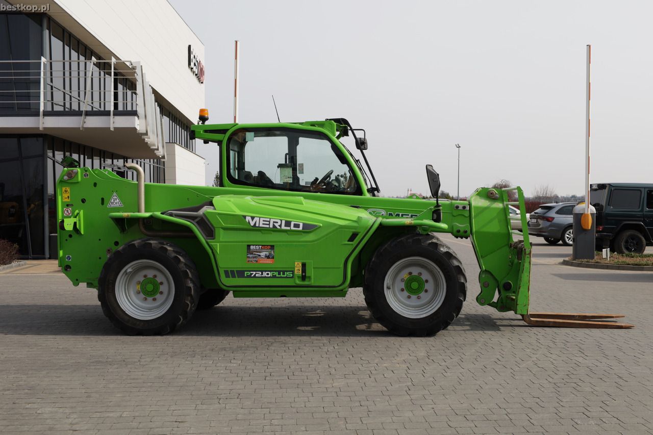 MERLO P72.10 PLUS - Cargadora de ruedas telescópica: foto 3 MERLO P72.10 PLUS - Cargadora de ruedas telescópica: foto 3