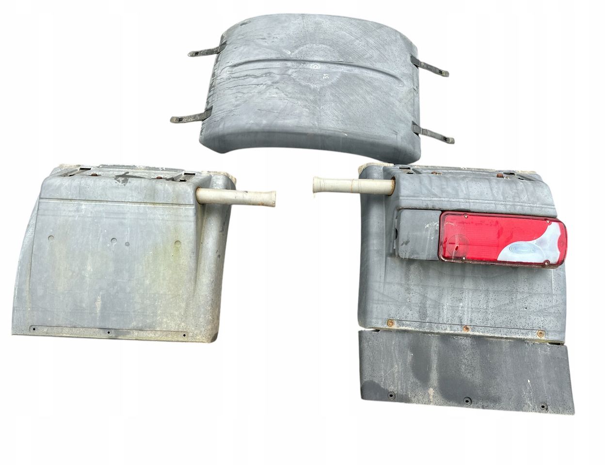 LAMPA BŁOTNIK NADKOLE WSPORNIK PRAWY MAN TGS TGX EURO6 - Guardabarros para Camión: foto 1 LAMPA BŁOTNIK NADKOLE WSPORNIK PRAWY MAN TGS TGX EURO6 - Guardabarros para Camión: foto 1