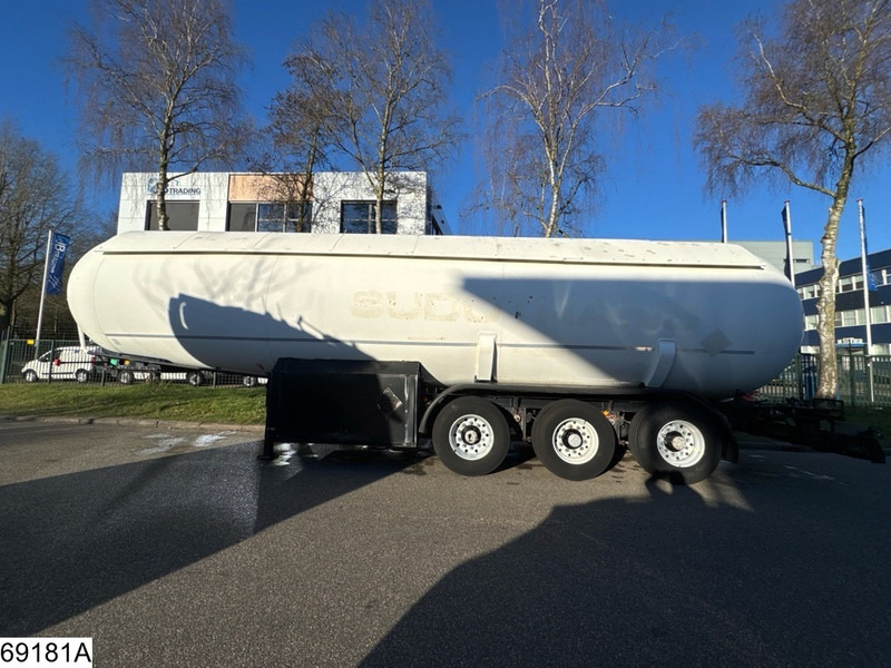 Barneoud Gas 50.543 Liter, LPG GPL Butane gas, 1 Comp - Cisterna semirremolque: foto 2 Barneoud Gas 50.543 Liter, LPG GPL Butane gas, 1 Comp - Cisterna semirremolque: foto 2