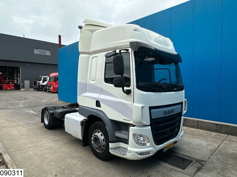 DAF CF 400 EURO 6 - Cabeza tractora: foto 3 DAF CF 400 EURO 6 - Cabeza tractora: foto 3