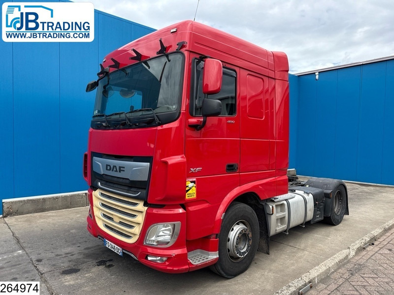 DAF XF 480 EURO 6, Retarder, PTO, Standairco, defects - Cabeza tractora: foto 1 DAF XF 480 EURO 6, Retarder, PTO, Standairco, defects - Cabeza tractora: foto 1