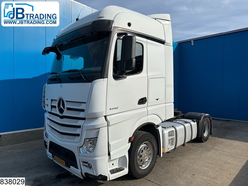 Mercedes-Benz Actros 1842 EURO 6 - Cabeza tractora: foto 1 Mercedes-Benz Actros 1842 EURO 6 - Cabeza tractora: foto 1