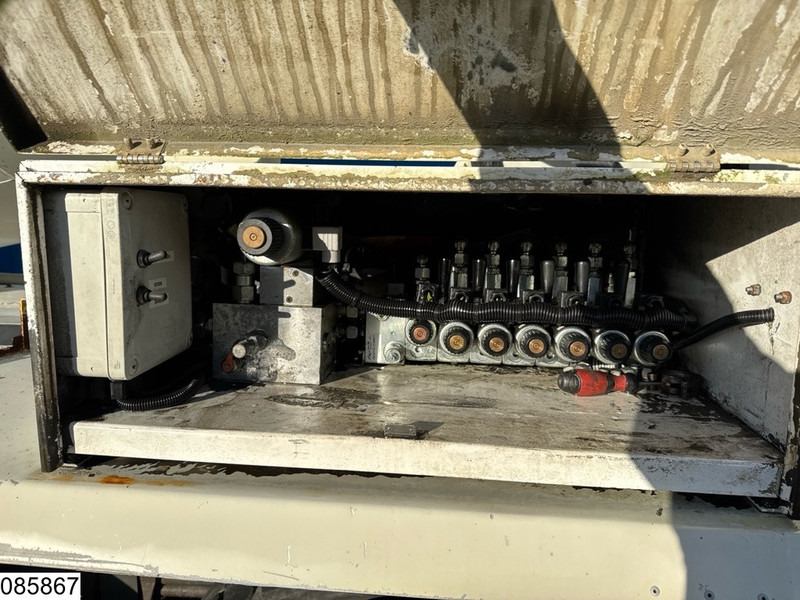 Camión hormigonera DAF CF 400 8x4, EURO 6, 8m3, Intermix, Remote: foto 15 Camión hormigonera DAF CF 400 8x4, EURO 6, 8m3, Intermix, Remote: foto 15