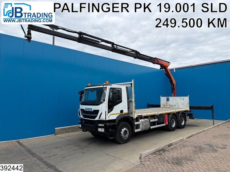 Iveco 260X36 6x4, EURO 6, Palfinger, Remote - Camión caja abierta, Camión grúa: foto 1 Iveco 260X36 6x4, EURO 6, Palfinger, Remote - Camión caja abierta, Camión grúa: foto 1