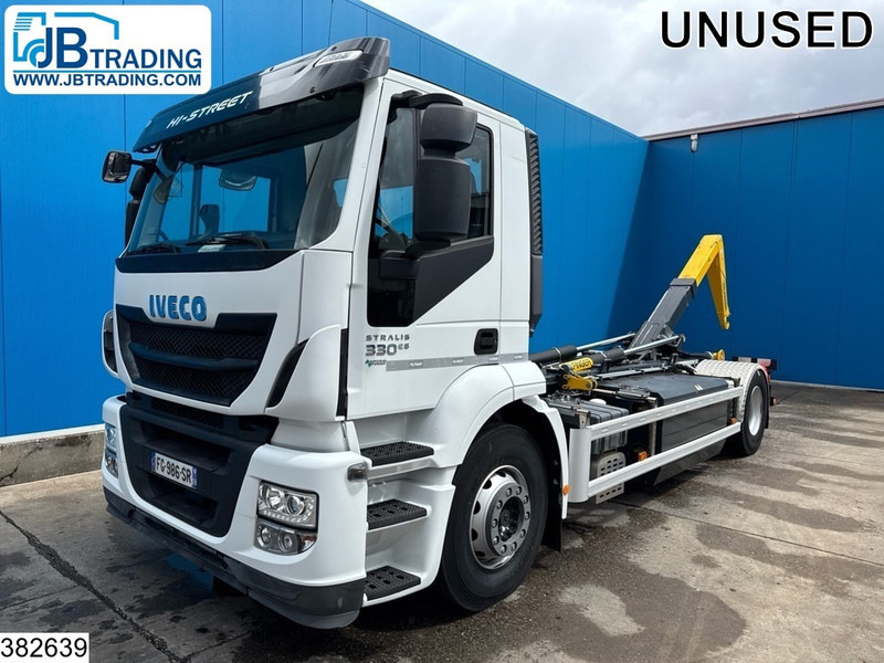 Iveco Stralis 330 CNG Unused, EURO 6, Retarder, Palfinger - Multibasculante camión: foto 1 Iveco Stralis 330 CNG Unused, EURO 6, Retarder, Palfinger - Multibasculante camión: foto 1