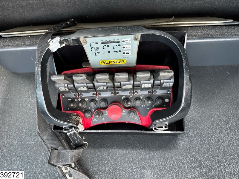 Camión caja abierta, Camión grúa Iveco Trakker 360 6x4, EURO 6, Palfinger, Remote: foto 11