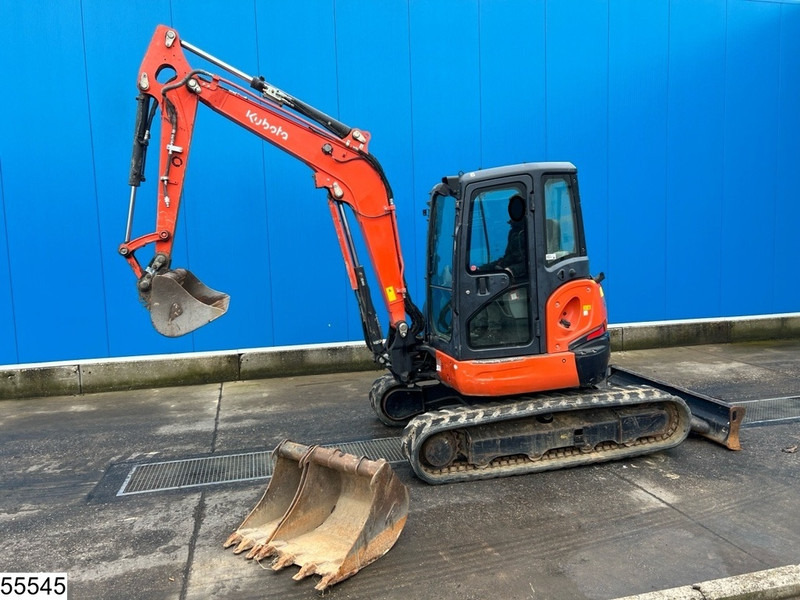 Maquinaria de construcción Kubota U 48 29.8 KW, 3 buckets, 2.777 operating hours: foto 13