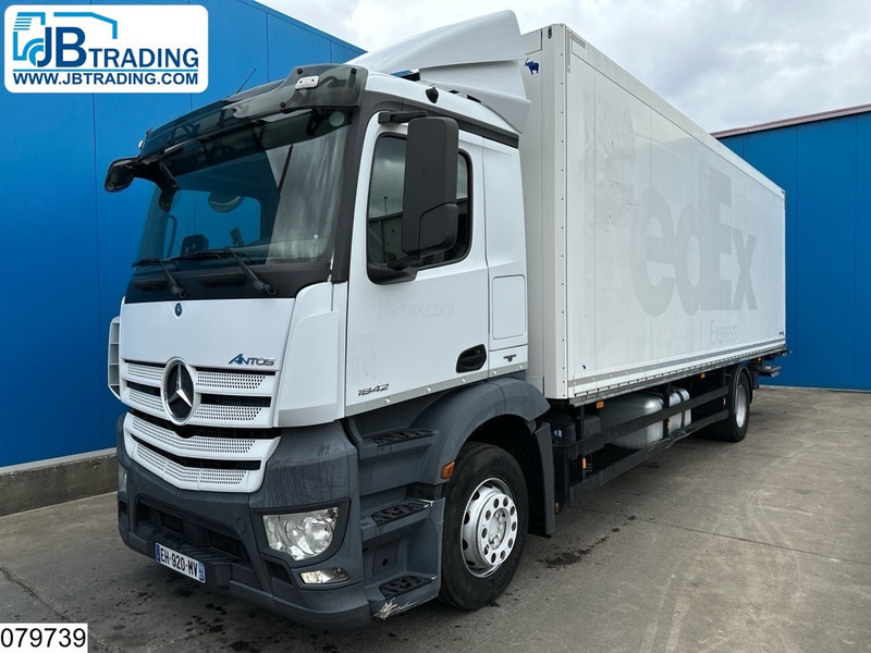 Mercedes-Benz Antos 1842 EURO 6, Dhollandia - Camión caja cerrada: foto 1 Mercedes-Benz Antos 1842 EURO 6, Dhollandia - Camión caja cerrada: foto 1