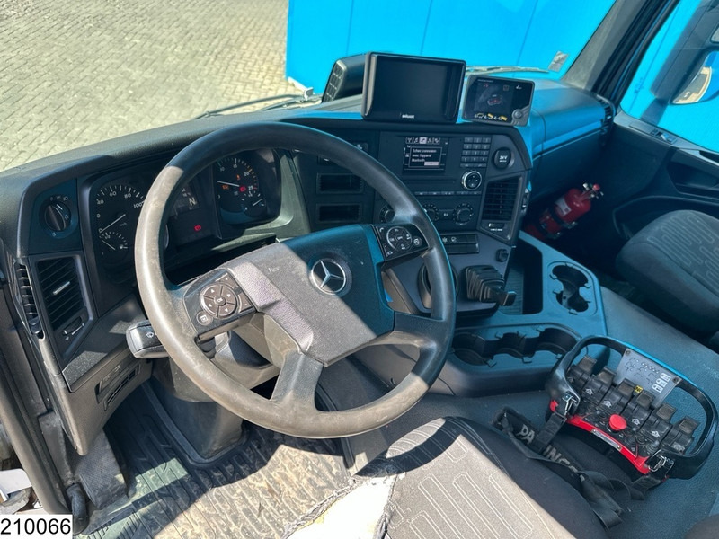 Mercedes-Benz Arocs 1833 EURO 6, Kipper, Palfinger - Volquete camión, Camión grúa: foto 5 Mercedes-Benz Arocs 1833 EURO 6, Kipper, Palfinger - Volquete camión, Camión grúa: foto 5