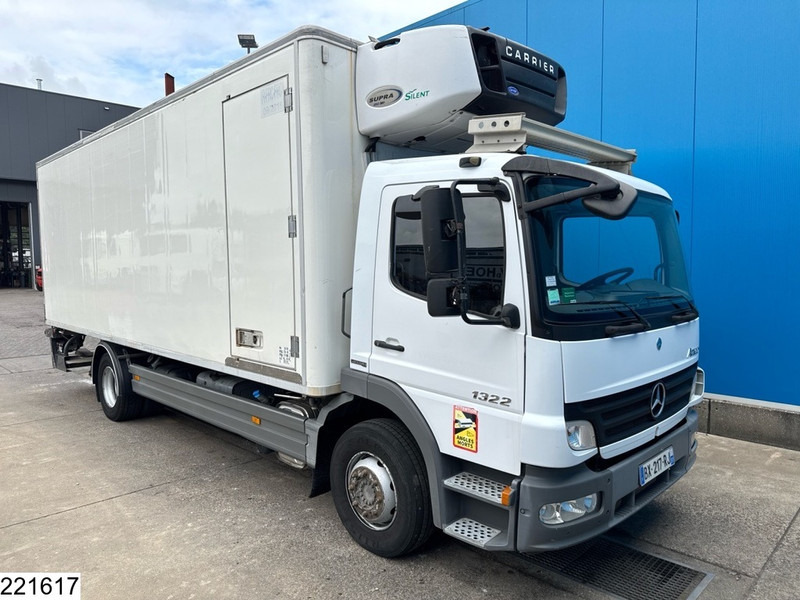 Mercedes-Benz Atego 1322 EURO5, Manual, Dhollandia, Chereau - Frigorífico camión: foto 3 Mercedes-Benz Atego 1322 EURO5, Manual, Dhollandia, Chereau - Frigorífico camión: foto 3