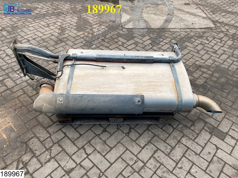 Mercedes-Benz Exhaust system truck, euro 4 - Silenciador: foto 1 Mercedes-Benz Exhaust system truck, euro 4 - Silenciador: foto 1