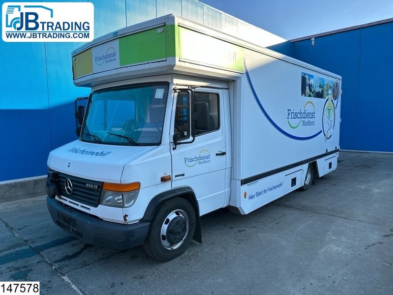 Mercedes-Benz Vario 816 D EURO 5, Promotional truck, Manual trans - Camión tienda: foto 1 Mercedes-Benz Vario 816 D EURO 5, Promotional truck, Manual trans - Camión tienda: foto 1
