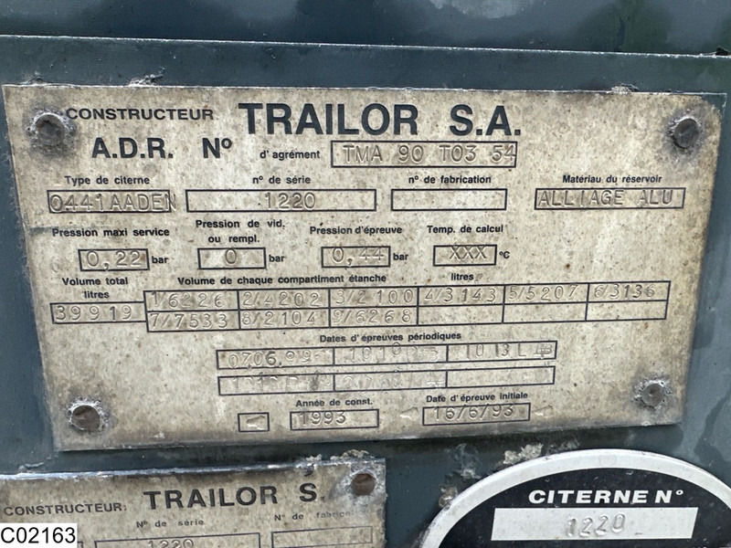 Trailor Fuel 39919 Liter, 9 Compartments - Cisterna semirremolque: foto 4 Trailor Fuel 39919 Liter, 9 Compartments - Cisterna semirremolque: foto 4