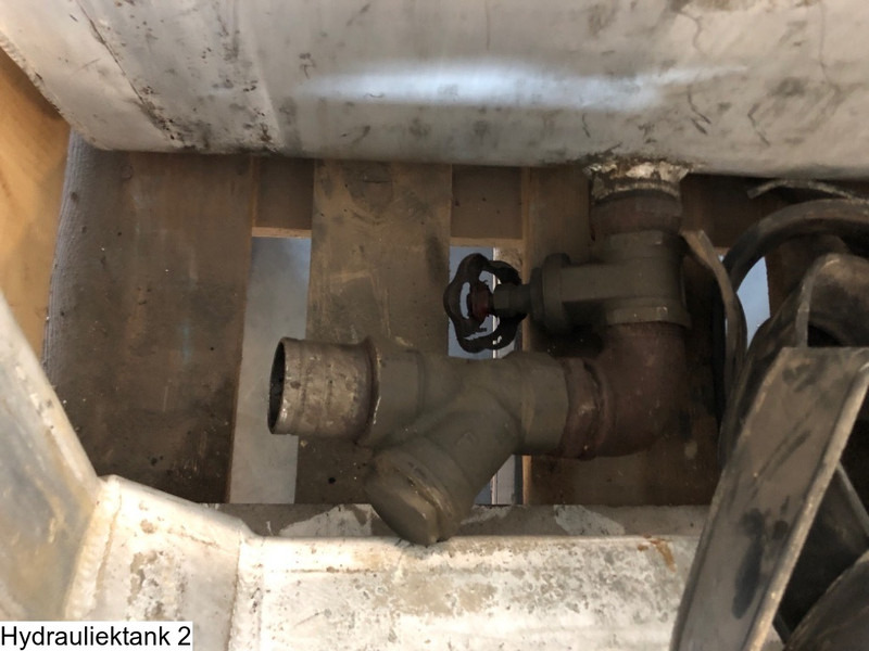 Universeel Hydraulic tank, 210 Liter - Depósito hidráulico: foto 2 Universeel Hydraulic tank, 210 Liter - Depósito hidráulico: foto 2