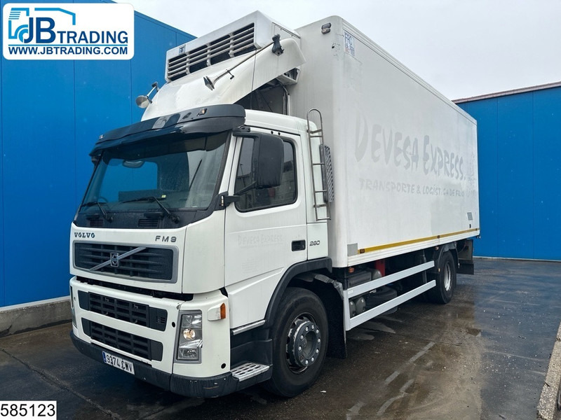 Volvo FM9 260 EURO 3, Thermoking - Frigorífico camión: foto 1 Volvo FM9 260 EURO 3, Thermoking - Frigorífico camión: foto 1