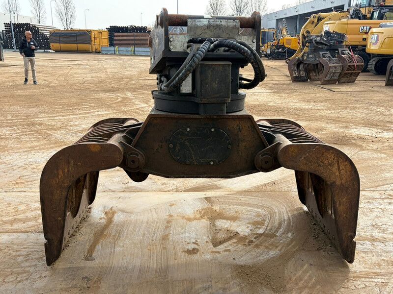 Caterpillar G315B-D OQ70/55 - Pinza de manipulación para Excavadora: foto 5 Caterpillar G315B-D OQ70/55 - Pinza de manipulación para Excavadora: foto 5