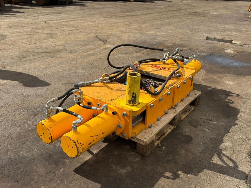 TAETS 16 - Excavadora: foto 2 TAETS 16 - Excavadora: foto 2