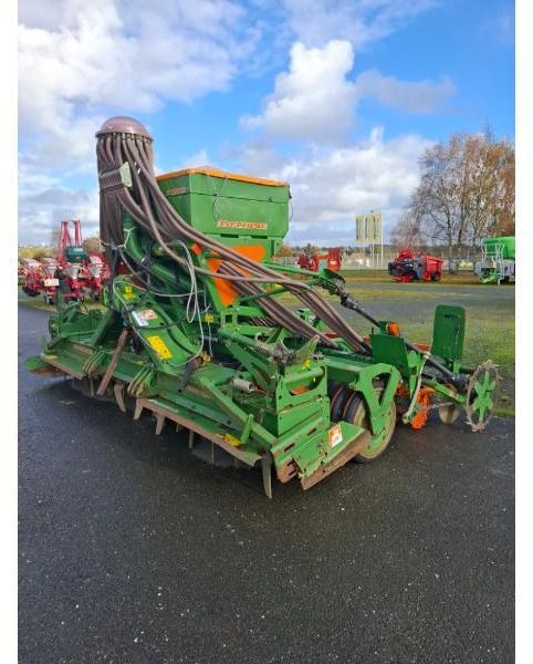 AMAZONE KG4000SPECIAL - Grada rotativa: foto 1 AMAZONE KG4000SPECIAL - Grada rotativa: foto 1