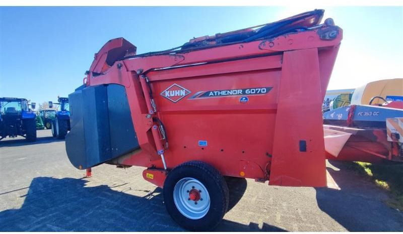 KUHN ATHENOR6070 - Carro mezclador: foto 2 KUHN ATHENOR6070 - Carro mezclador: foto 2