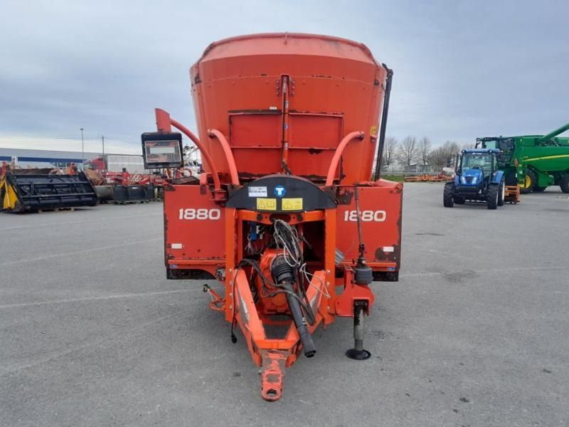 KUHN PROFIL1880 - Carro mezclador: foto 2 KUHN PROFIL1880 - Carro mezclador: foto 2