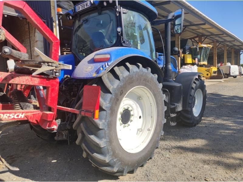 NEW HOLLAND T7-230PC - Tractor: foto 3 NEW HOLLAND T7-230PC - Tractor: foto 3