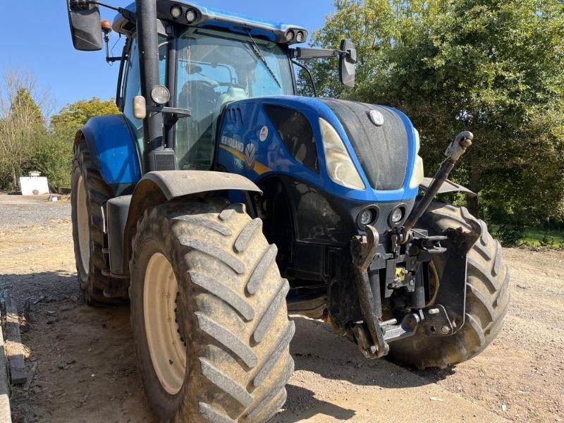 NEW HOLLAND T7-230PC - Tractor: foto 3 NEW HOLLAND T7-230PC - Tractor: foto 3