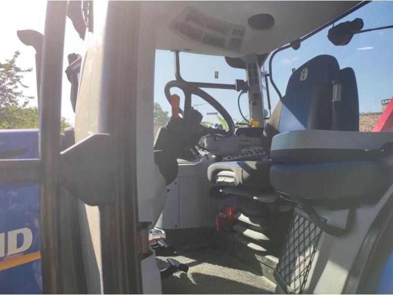 NEW HOLLAND T7-230PC - Tractor: foto 4 NEW HOLLAND T7-230PC - Tractor: foto 4