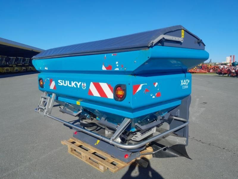 SULKY BUREL X40+ - Esparcidor de fertilizantes: foto 2 SULKY BUREL X40+ - Esparcidor de fertilizantes: foto 2