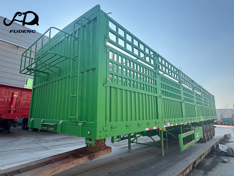 FUDNG Customized 4 Axle Fence Semi Trailer - Transporte de ganado semirremolque: foto 2 FUDNG Customized 4 Axle Fence Semi Trailer - Transporte de ganado semirremolque: foto 2