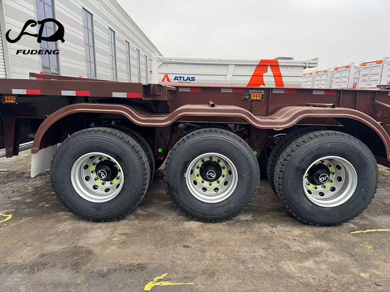 FUDENG 3 Axle 20ft 40ft Skeleton Semi Trailer - Portacontenedore/ Intercambiable semirremolque: foto 4 FUDENG 3 Axle 20ft 40ft Skeleton Semi Trailer - Portacontenedore/ Intercambiable semirremolque: foto 4