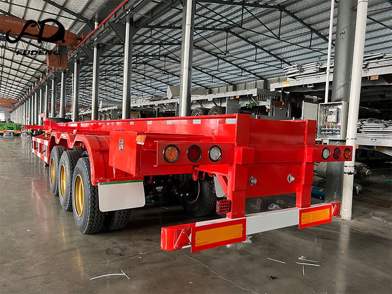 FUDENG 3 Axle Shipping Container Trailer for Sale - Portacontenedore/ Intercambiable semirremolque: foto 4 FUDENG 3 Axle Shipping Container Trailer for Sale - Portacontenedore/ Intercambiable semirremolque: foto 4
