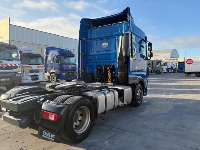 DAF 450 - Cabeza tractora: foto 4 DAF 450 - Cabeza tractora: foto 4