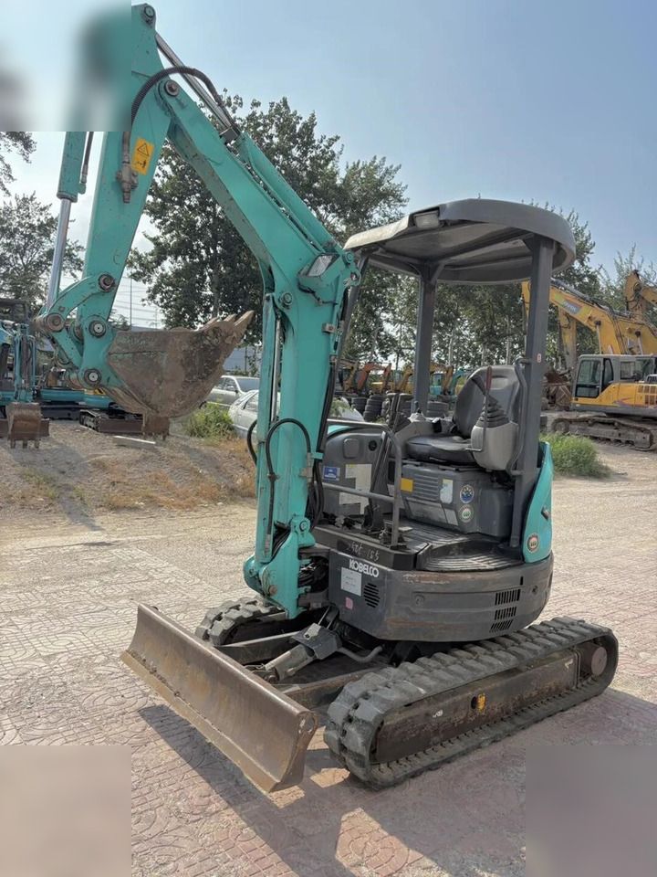 KOBELCO SK20SR-5 - Miniexcavadora: foto 1 KOBELCO SK20SR-5 - Miniexcavadora: foto 1