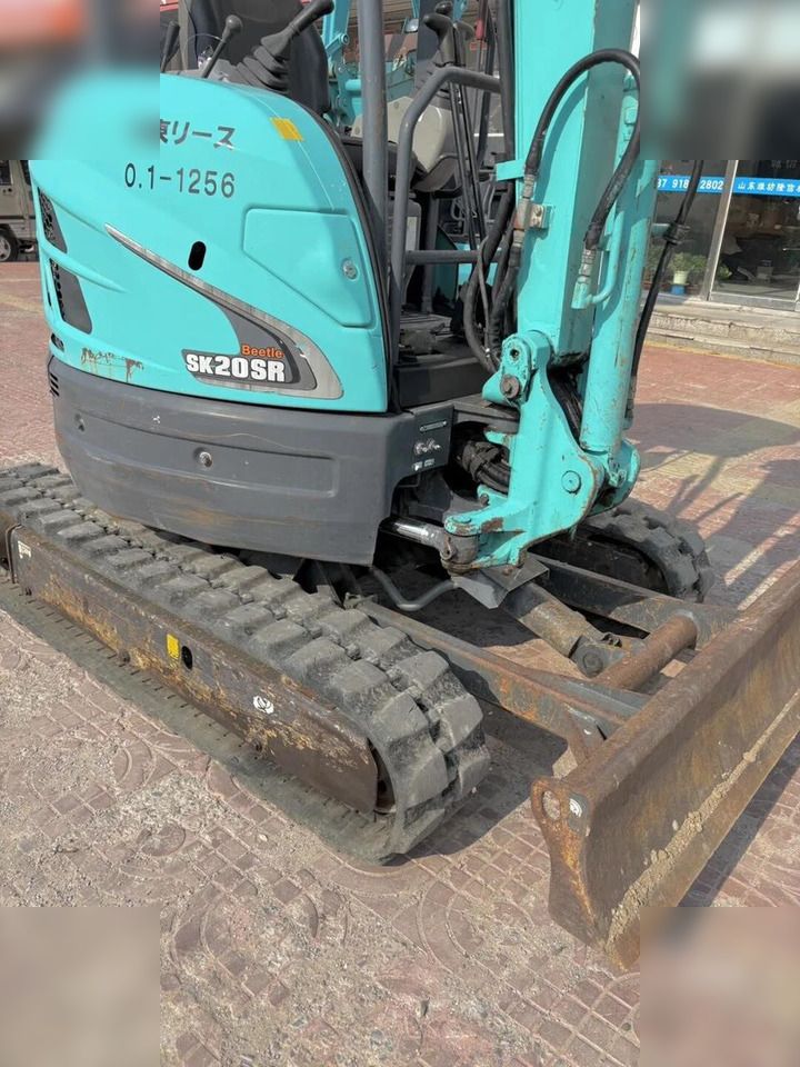 KOBELCO SK20SR-5 - Miniexcavadora: foto 3 KOBELCO SK20SR-5 - Miniexcavadora: foto 3
