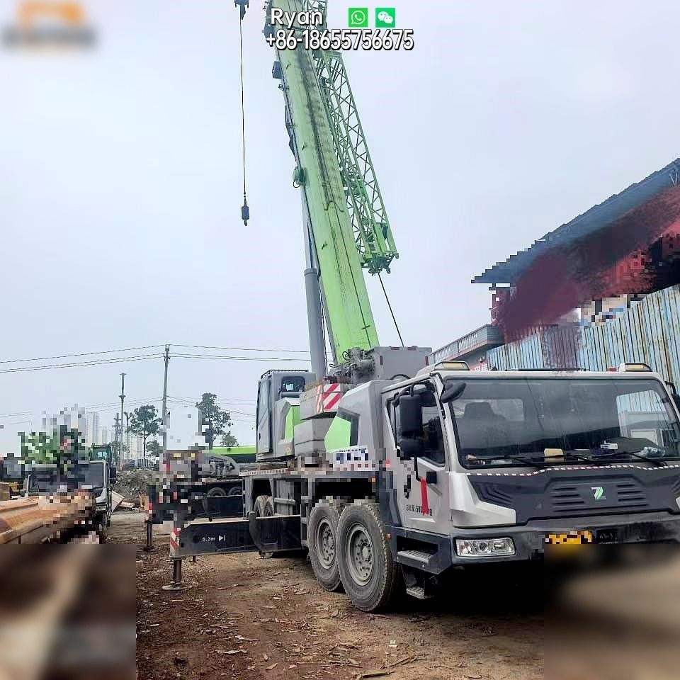 ZOOMLION ZTC800E5552 - Autogrúa: foto 1 ZOOMLION ZTC800E5552 - Autogrúa: foto 1