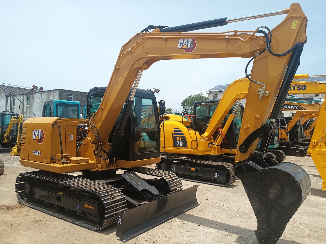 CATERPILLAR 307E2 - Miniexcavadora: foto 1 CATERPILLAR 307E2 - Miniexcavadora: foto 1