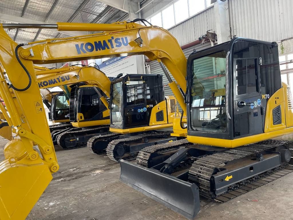 KOMATSU PC 70 - Miniexcavadora: foto 2 KOMATSU PC 70 - Miniexcavadora: foto 2