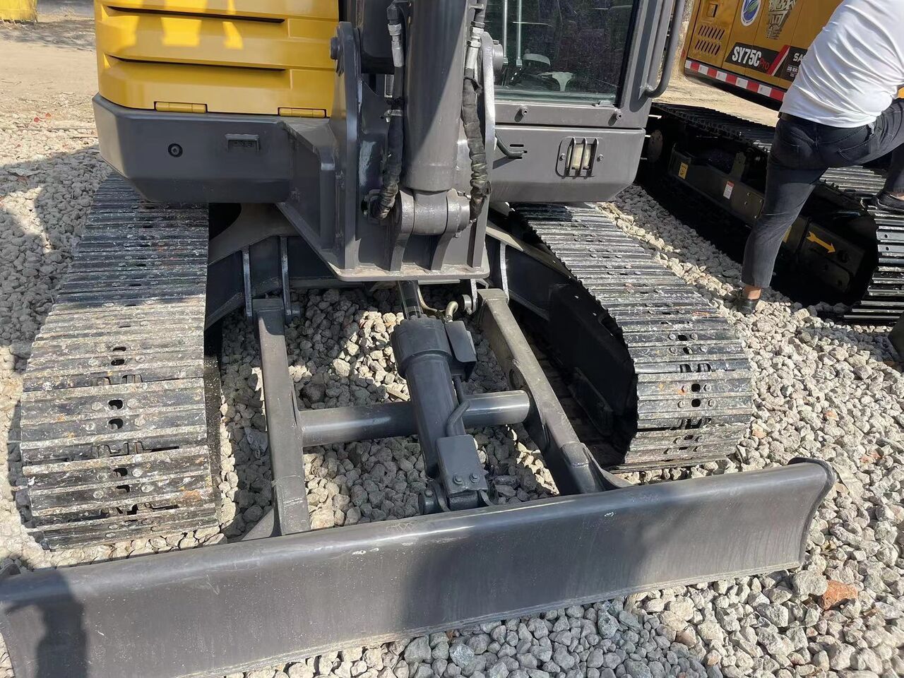 VOLVO EC60D - Miniexcavadora: foto 4 VOLVO EC60D - Miniexcavadora: foto 4